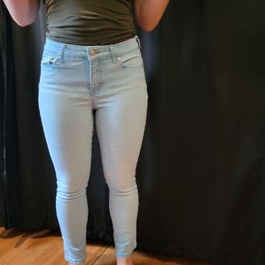 Light blue nine west skinny jeans